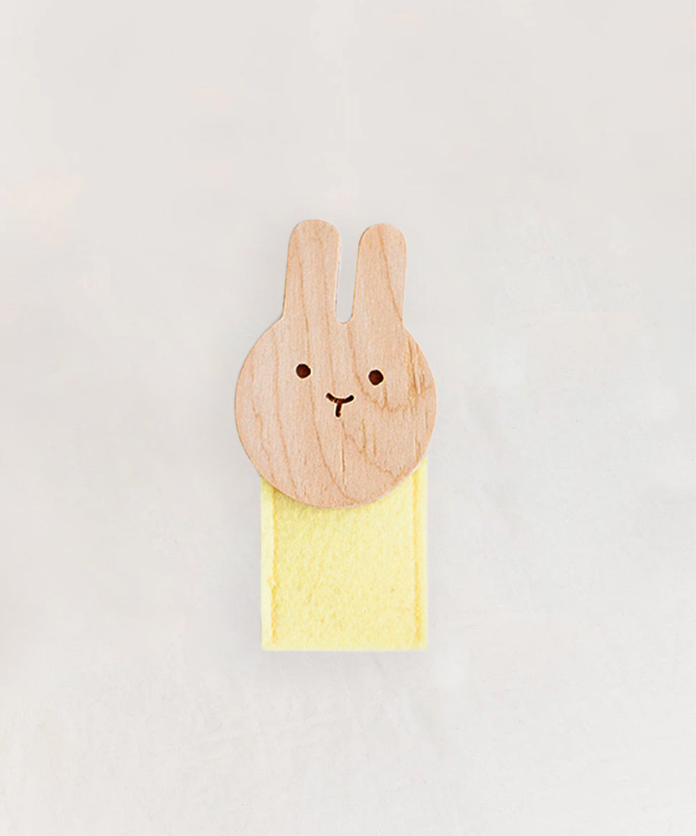 Le Rabbit Finger Puppet