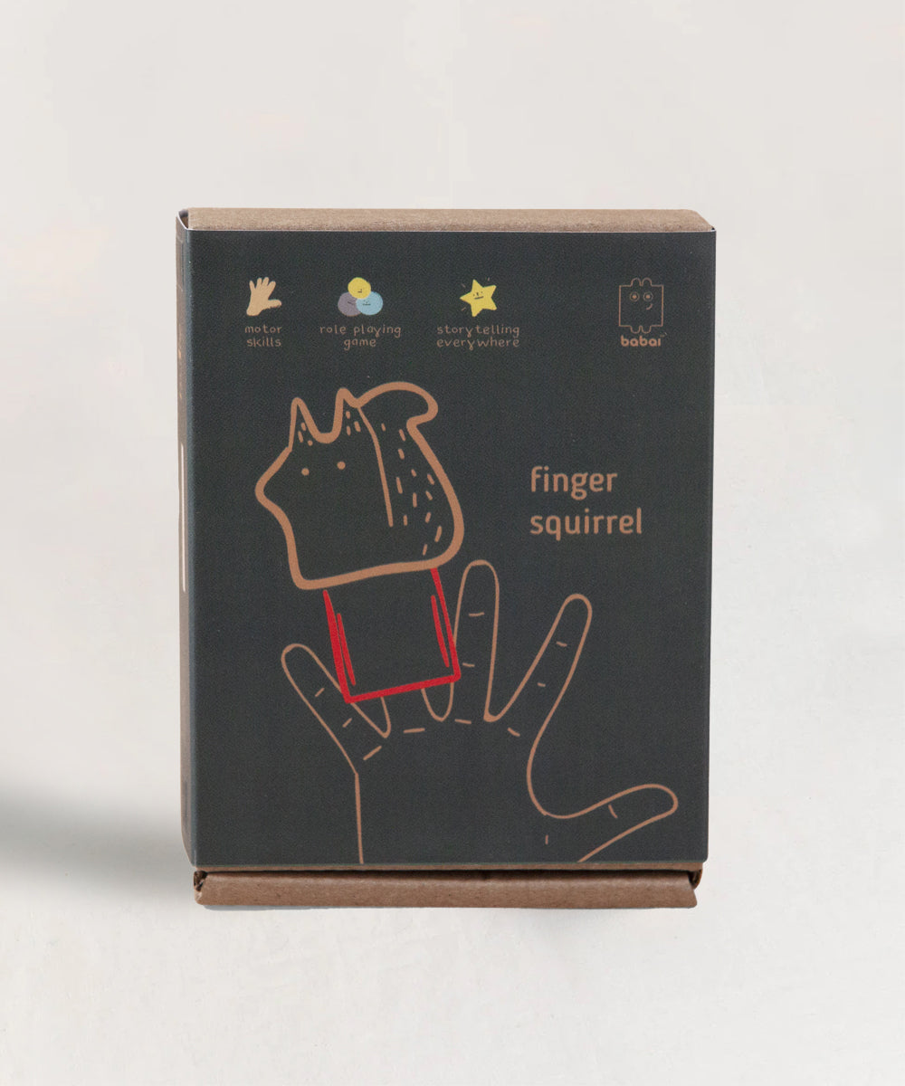 Le Squirrel Finger Puppet